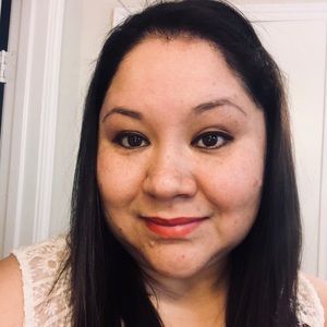 Meet your Posher, Priscella